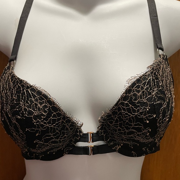 Victoria’s Secret very sexy push-up - Picture 5 of 8